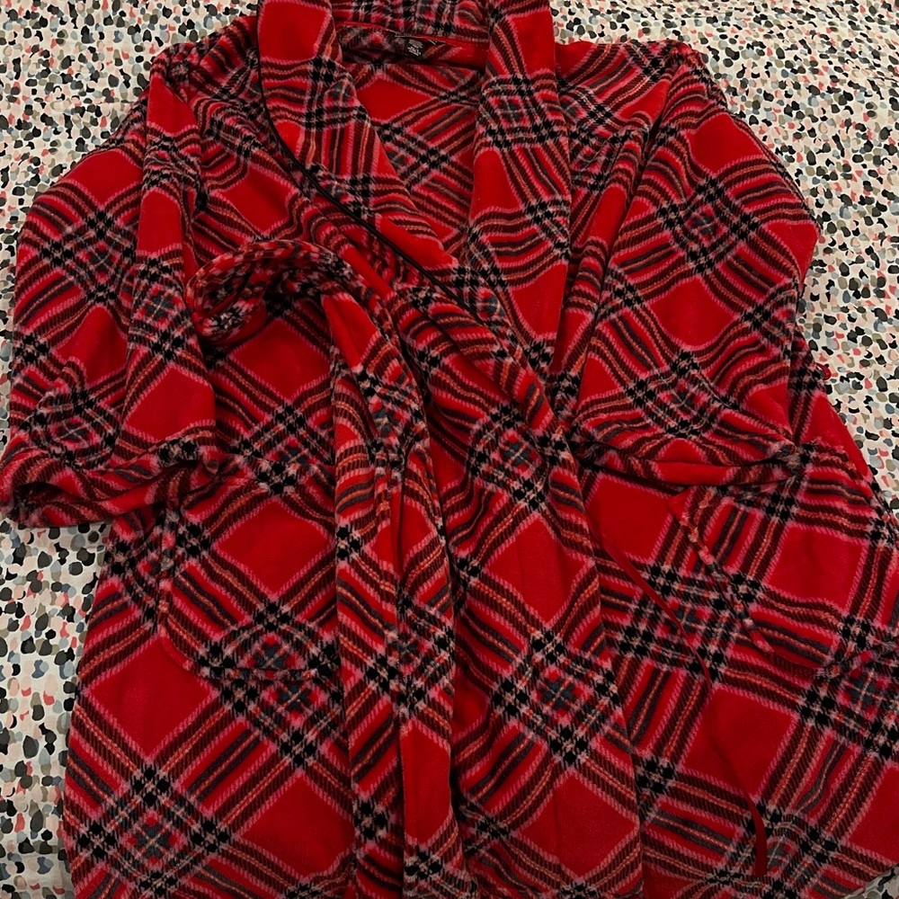 Victoria Secrets Bath Robe M/Lg - Picture 2 of 7